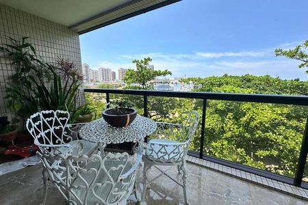 Apartamento à venda com 136m², 4 quartos e 2 vagas