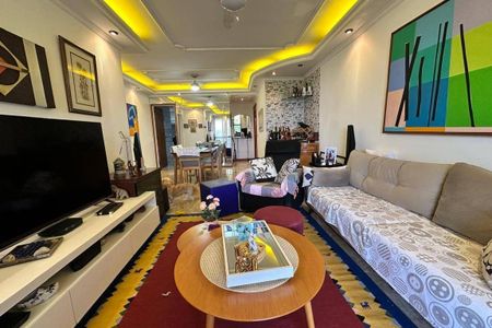 Apartamento à venda com 136m², 4 quartos e 2 vagas