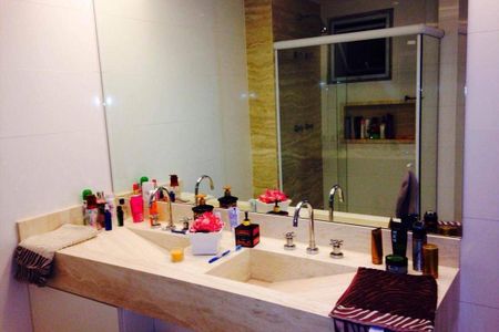 Apartamento à venda com 189m², 3 quartos e 2 vagas