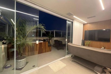 Apartamento à venda com 189m², 3 quartos e 2 vagas