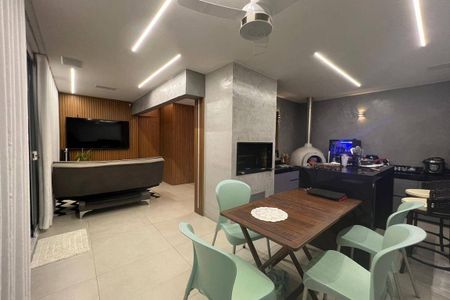 Apartamento à venda com 189m², 3 quartos e 2 vagas