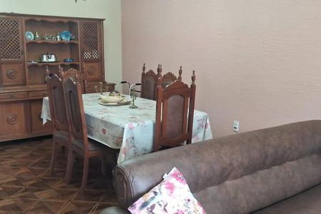 Casa à venda com 3 quartos, 210m² em Parque São Lucas, São Paulo