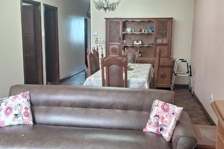 Casa à venda com 3 quartos, 210m² em Parque São Lucas, São Paulo