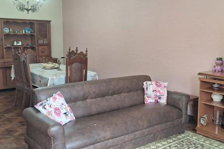 Casa à venda com 3 quartos, 210m² em Parque São Lucas, São Paulo