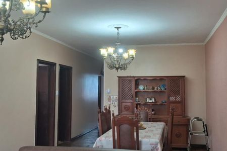 Casa à venda com 3 quartos, 210m² em Parque São Lucas, São Paulo