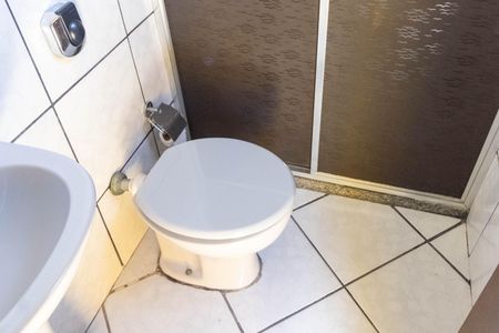 Casa para alugar com 64m², 1 quarto e sem vaga Casa para alugar com 64m², 1 quarto e sem vagaBanheiro