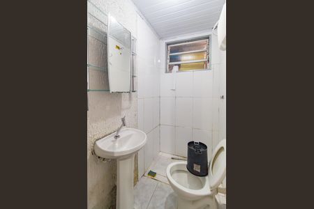 Casa para alugar com 30m², 1 quarto e 1 vagaBanheiro