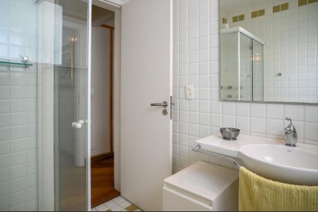 Apartamento à venda com 270m², 4 quartos e 4 vagasBanheiro Quarto 4 - Suite 