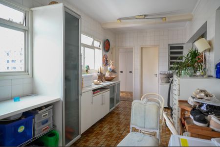 Apartamento à venda com 270m², 4 quartos e 4 vagasÁrea de Serviço