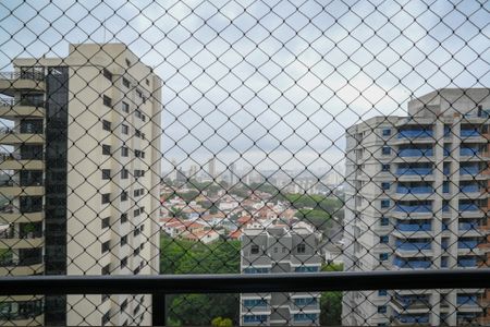 Apartamento à venda com 270m², 4 quartos e 4 vagasVaranda - Vista