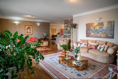 Apartamento à venda com 270m², 4 quartos e 4 vagasSala