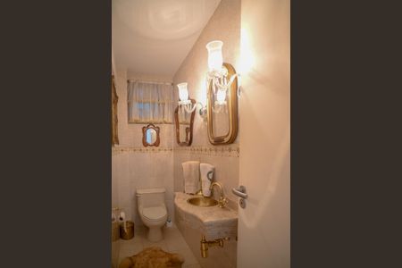 Apartamento à venda com 270m², 4 quartos e 4 vagasLavabo