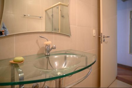 Apartamento à venda com 270m², 4 quartos e 4 vagasBanheiro Quarto 3 - Suite