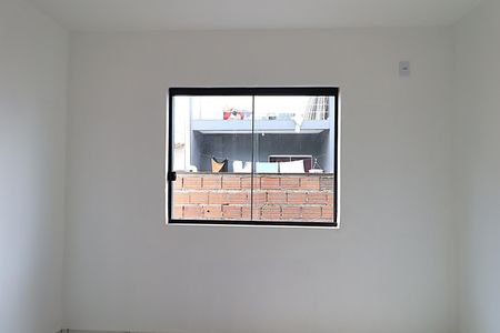 Apartamento para alugar com 1 quarto, 27m² em Jardim Algarve, Viamão