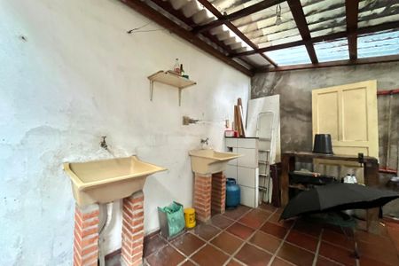 Casa para alugar com 28m², 1 quarto e 1 vagaÁrea de Serviço