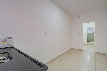 Casa para alugar com 90m², 2 quartos e 1 vaga Casa para alugar com 90m², 2 quartos e 1 vagaCozinha