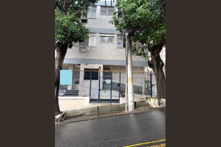 Apartamento à venda com 72m², 2 quartos e 1 vagaFachada