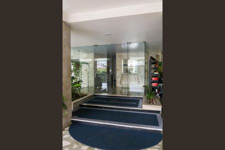 Apartamento à venda com 72m², 2 quartos e 1 vagaPortaria