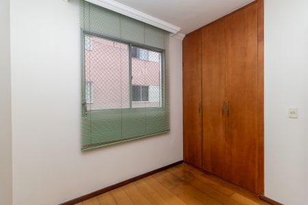 Quarto 2 de apartamento para alugar com 3 quartos, 75m² em Liberdade, Belo Horizonte