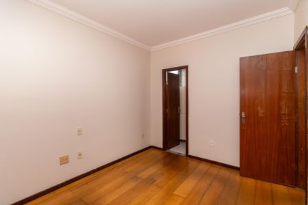 Apartamento para alugar com 75m², 3 quartos e 1 vagaQuarto 3