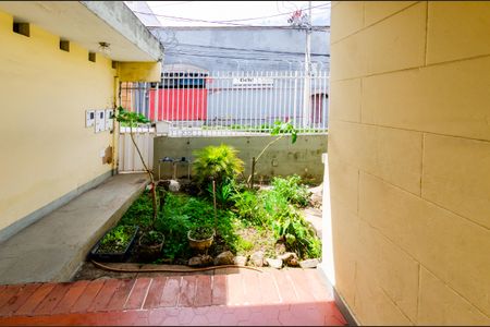 Casa à venda com 353m², 3 quartos e 2 vagas Casa à venda com 353m², 3 quartos e 2 vagasÁrea externa