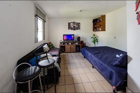 Casa à venda com 353m², 3 quartos e 2 vagas Casa à venda com 353m², 3 quartos e 2 vagasCasa 2 - Quarto