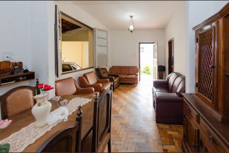 Sala de casa à venda com 3 quartos, 353m² em Carlos Prates, Belo Horizonte