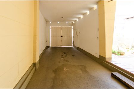 Casa à venda com 353m², 3 quartos e 2 vagas Casa à venda com 353m², 3 quartos e 2 vagasGaragem