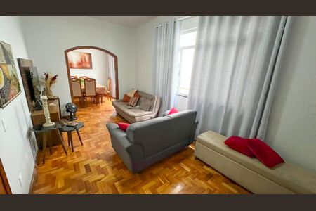 Apartamento à venda com 3 quartos, 118m² em Santo Antônio, Belo Horizonte