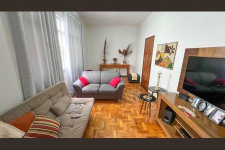Apartamento à venda com 3 quartos, 118m² em Santo Antônio, Belo Horizonte