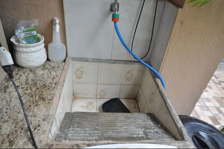 Casa para alugar com 70m², 2 quartos e 2 vagasÁrea de serviço