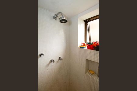 Apartamento à venda com 173m², 3 quartos e 3 vagas Apartamento à venda com 173m², 3 quartos e 3 vagasBanheiro da Suíte 2