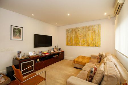 Apartamento à venda com 173m², 3 quartos e 3 vagas Apartamento à venda com 173m², 3 quartos e 3 vagasSala de Jantar