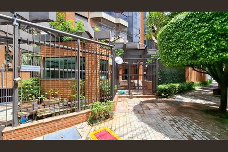 Apartamento à venda com 173m², 3 quartos e 3 vagas Apartamento à venda com 173m², 3 quartos e 3 vagasFachada do Prédio