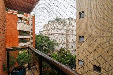 Apartamento à venda com 173m², 3 quartos e 3 vagas Apartamento à venda com 173m², 3 quartos e 3 vagasVaranda e Vista da Suíte 1