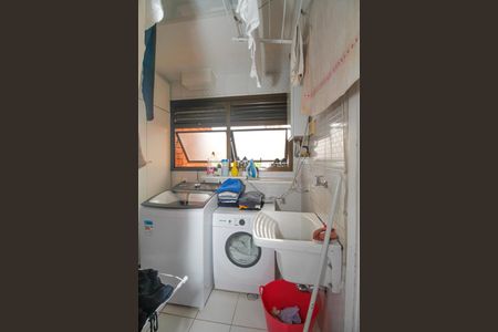 Apartamento à venda com 173m², 3 quartos e 3 vagas Apartamento à venda com 173m², 3 quartos e 3 vagasÁrea de Serviço