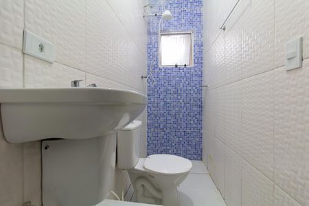 Casa para alugar com 80m², 2 quartos e sem vagaBanheiro