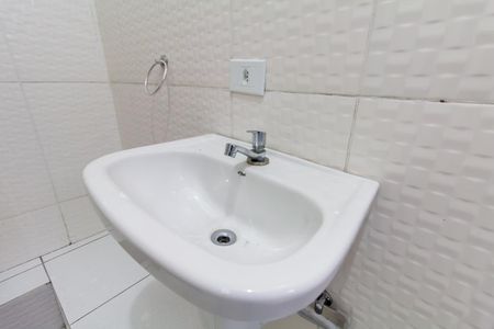 Casa para alugar com 80m², 2 quartos e sem vagaBanheiro