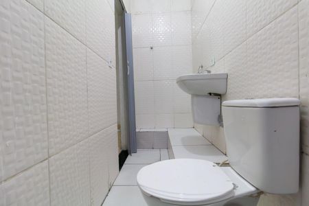 Casa para alugar com 80m², 2 quartos e sem vagaBanheiro