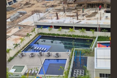 Vista  de apartamento à venda com 2 quartos, 53m² em Barra Olímpica, Rio de Janeiro