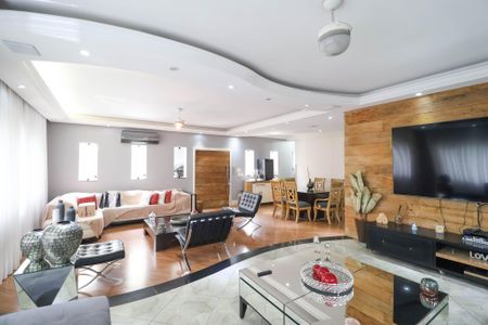 Casa à venda com 850m², 4 quartos e 8 vagas
