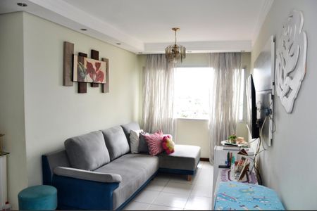 Detalhe - Sala e Sala de Jantar de apartamento para alugar com 2 quartos, 55m² em Sítio Morro Grande, São Paulo