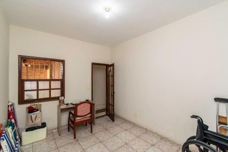 Casa à venda com 180m², 7 quartos e 2 vagas1º andar - Quarto 1