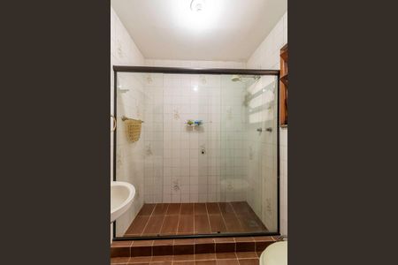 Casa à venda com 180m², 7 quartos e 2 vagas1º andar - Banheiro da Suíte 2