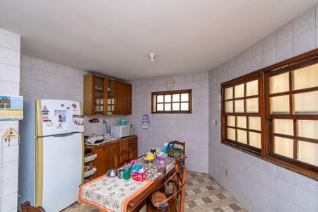 Casa à venda com 180m², 7 quartos e 2 vagas1º andar - Cozinha