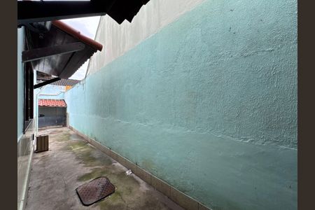 Casa de condomínio à venda com 562m², 4 quartos e 4 vagas Casa de condomínio à venda com 562m², 4 quartos e 4 vagasÁrea externa