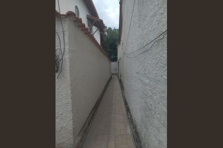 Casa para alugar com 1 quarto, 40m² em Piratininga, Belo Horizonte