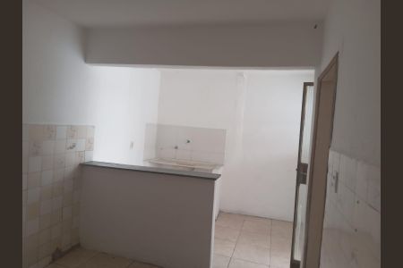 Casa para alugar com 40m², 1 quarto e sem vaga
