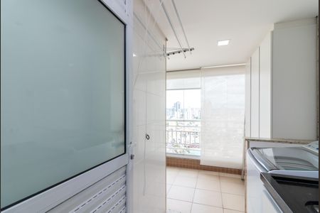 Apartamento à venda com 62m², 2 quartos e 1 vaga Apartamento à venda com 62m², 2 quartos e 1 vagaÁrea de Serviço