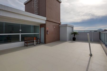Apartamento para alugar com 126m², 2 quartos e 2 vagasÁrea comum - Piscina